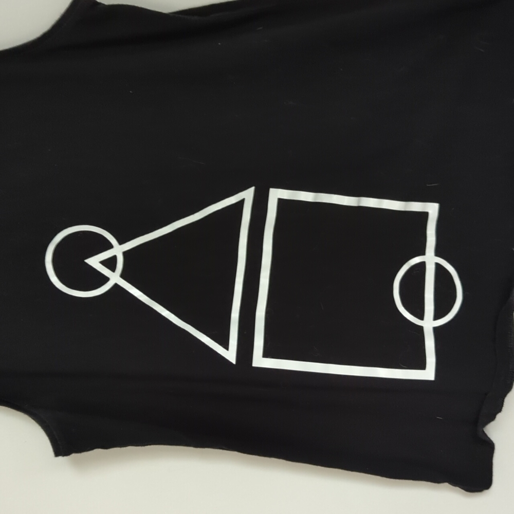 Squid Game black tank - Picture 3 of 4